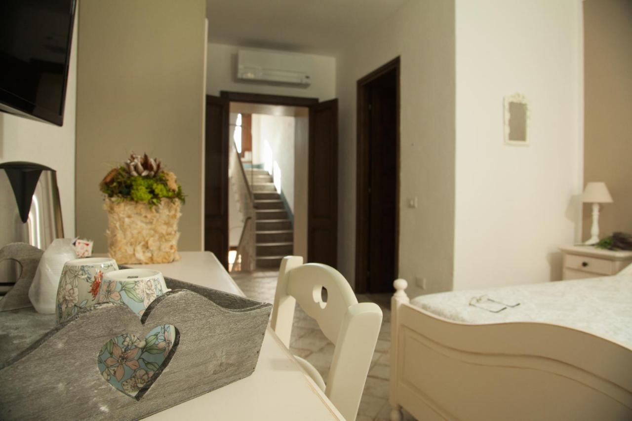 Hotel Casa Lu Duttori Arzachena Esterno foto