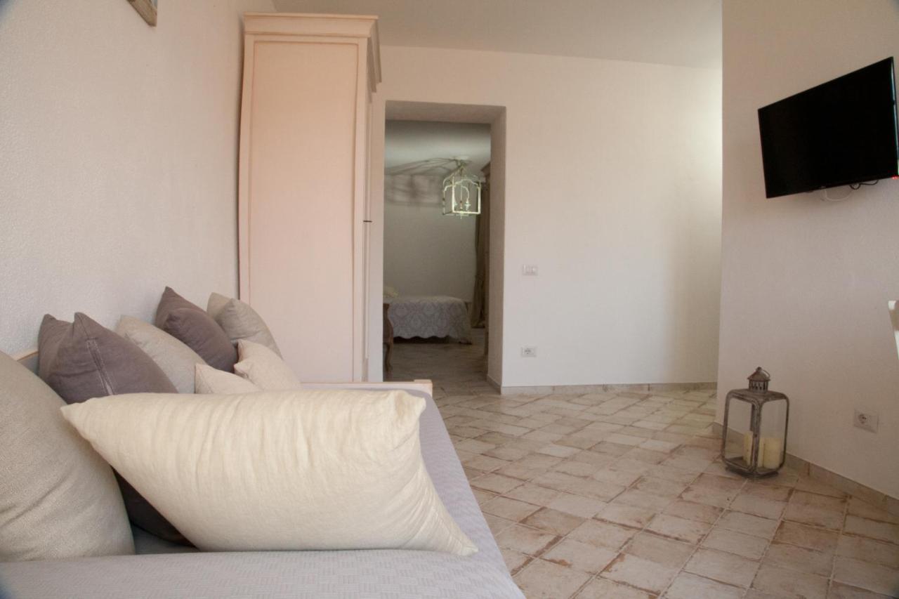 Hotel Casa Lu Duttori Arzachena Esterno foto