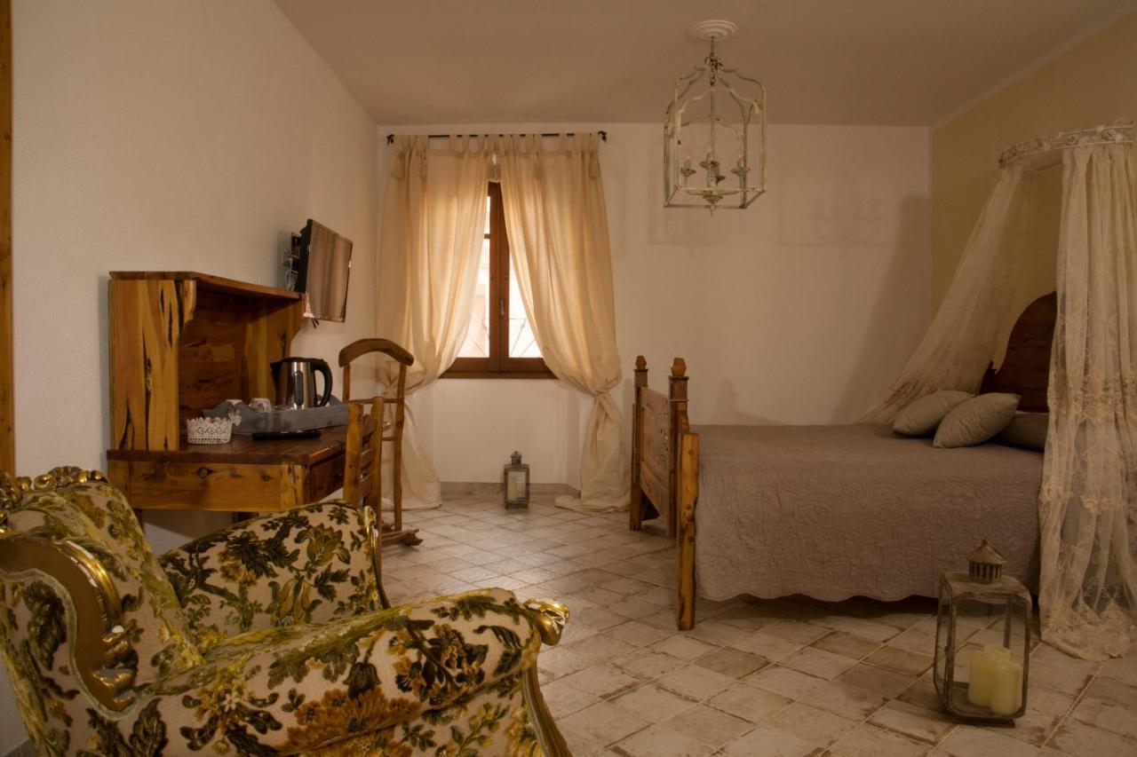 Hotel Casa Lu Duttori Arzachena Esterno foto