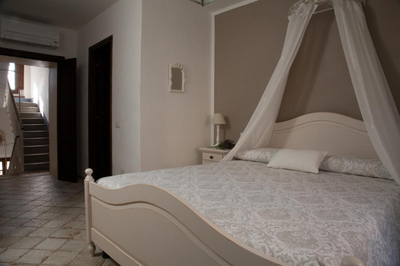 Hotel Casa Lu Duttori Arzachena Esterno foto