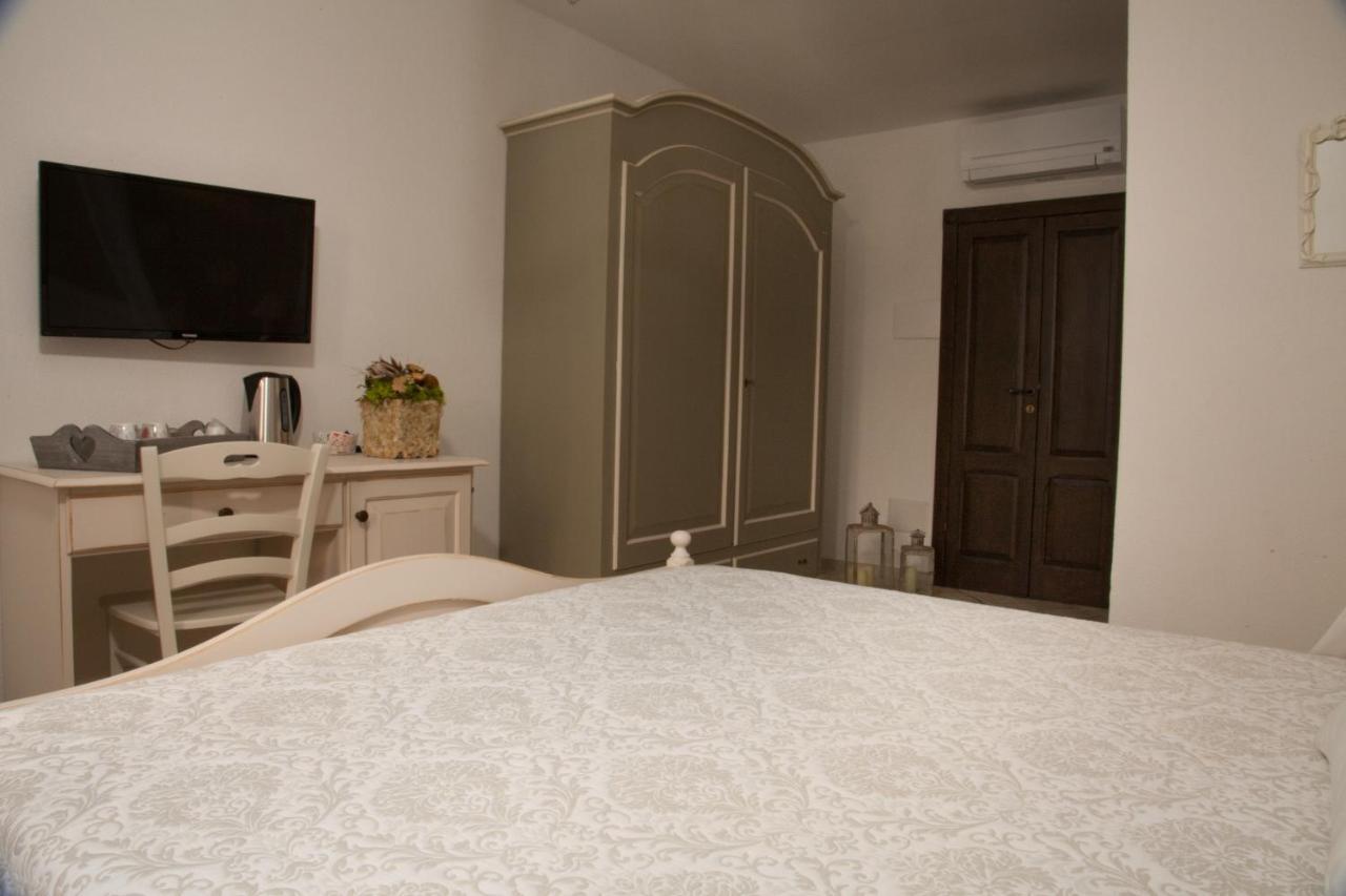 Hotel Casa Lu Duttori Arzachena Esterno foto