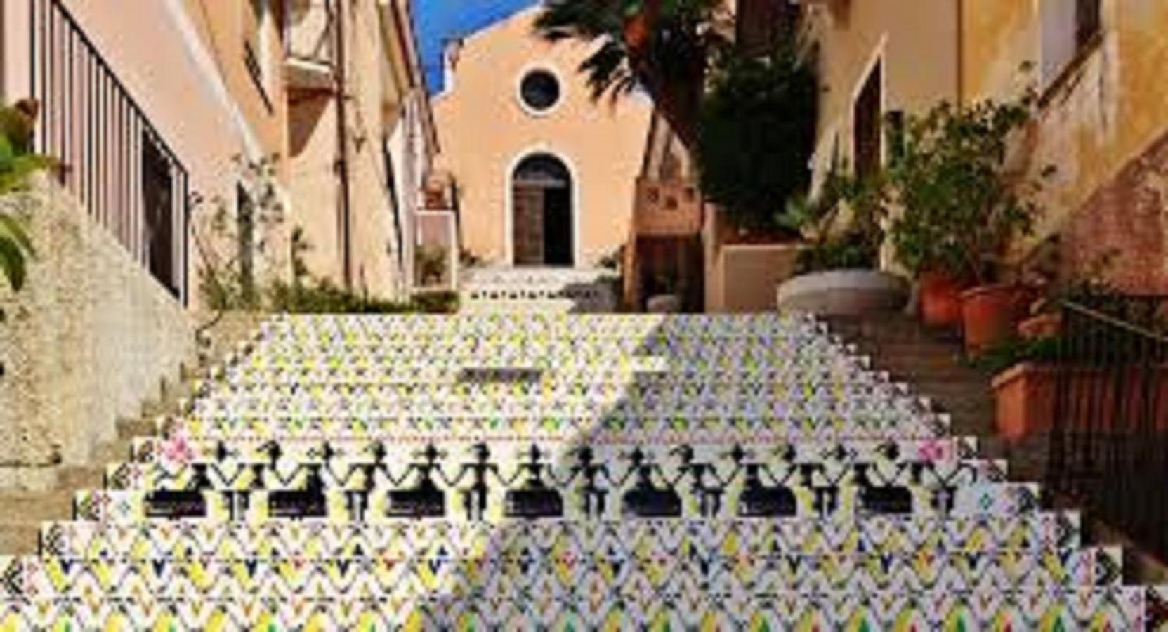 Hotel Casa Lu Duttori Arzachena Esterno foto