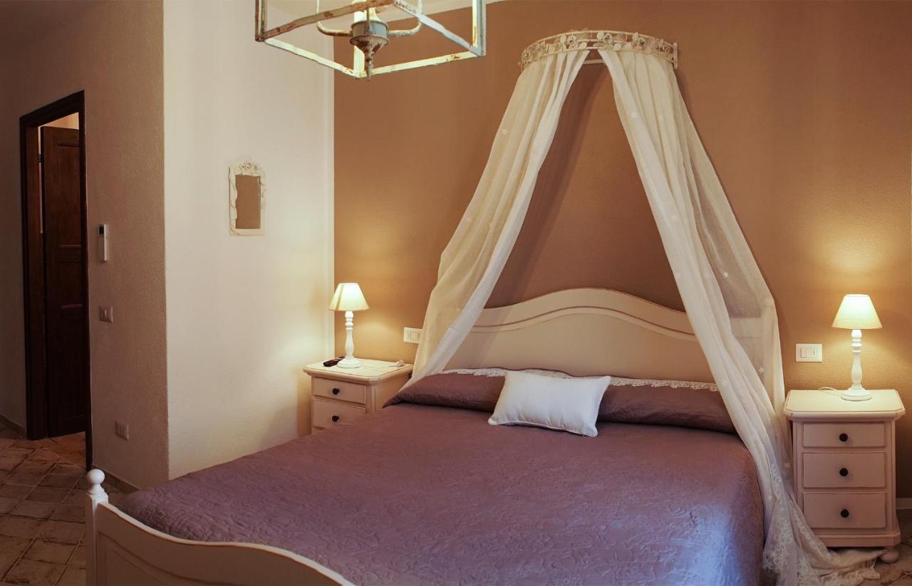 Hotel Casa Lu Duttori Arzachena Esterno foto