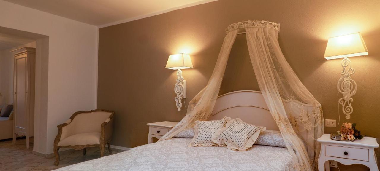 Hotel Casa Lu Duttori Arzachena Esterno foto
